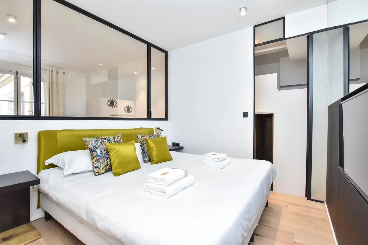 Apartament Cmg Palais De L'elysee Saint-honore Paryż