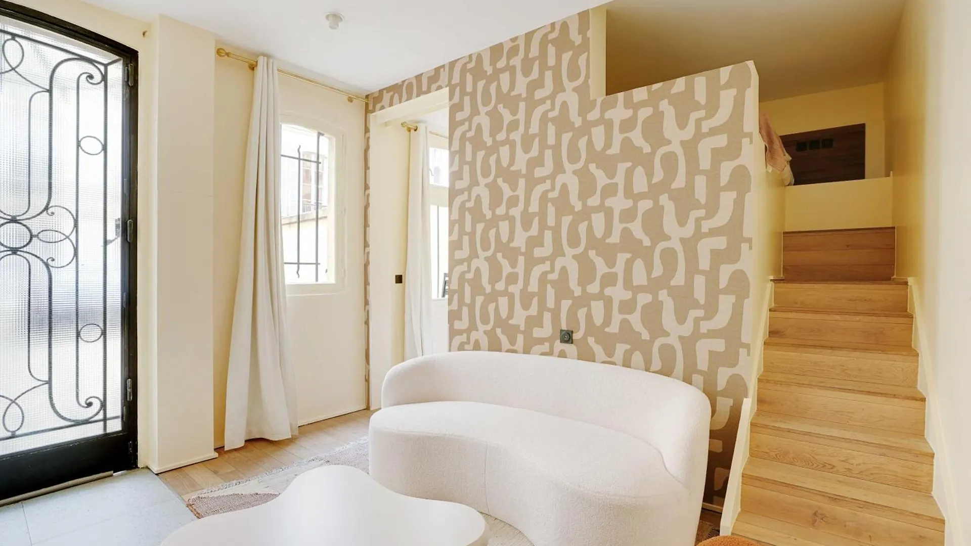 Cmg Palais De L'elysee Saint-honore Apartment Paris
